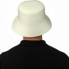 decky bucket hat