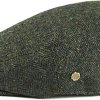 casual newsboy cap